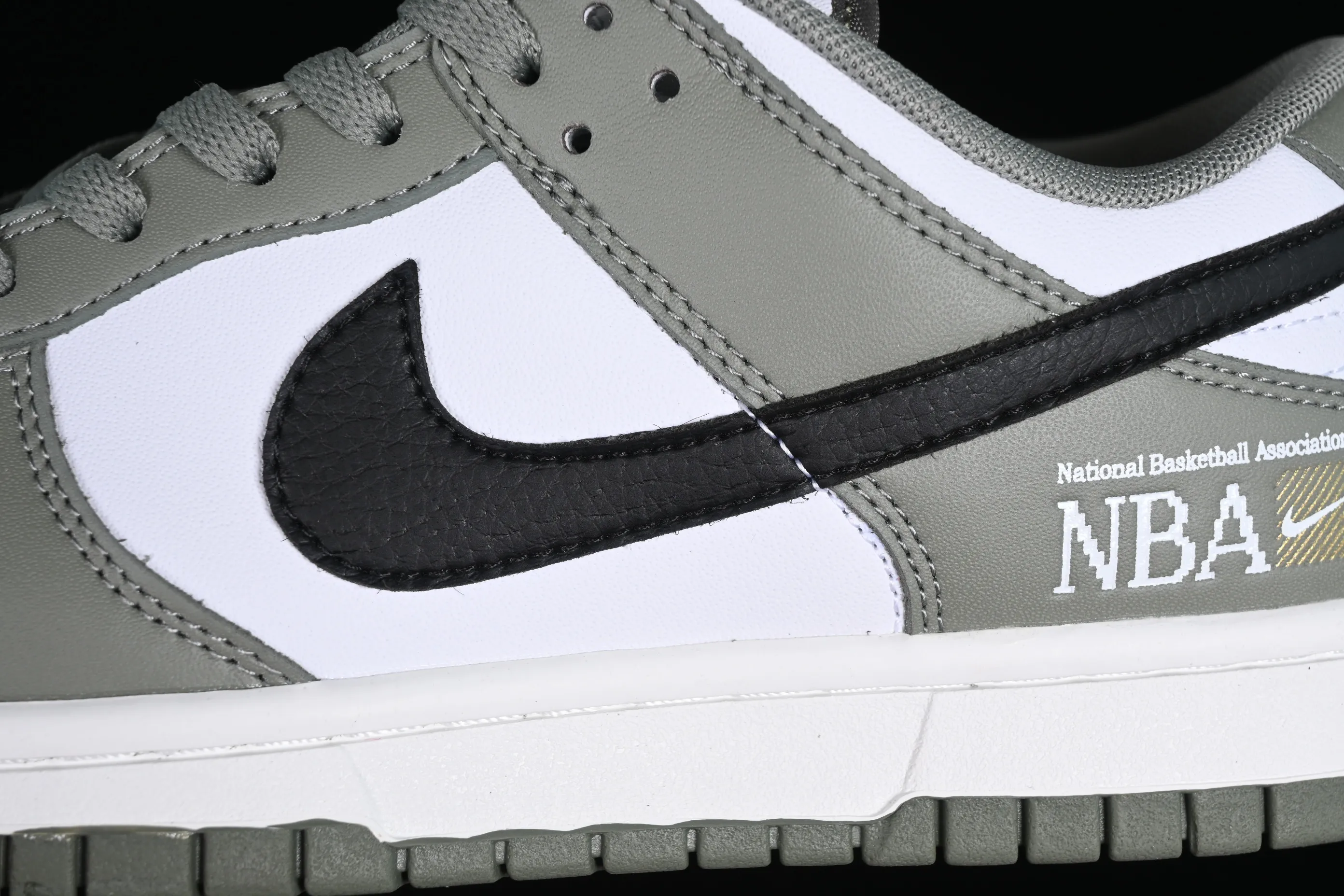 All Categories Nk SB Dunk Series Nk SB Dunk Low Low-top sneakers N version Nk Dunk Low "Paris" NBA Paris Game SB low-top casual sneakers FZ4624-001
